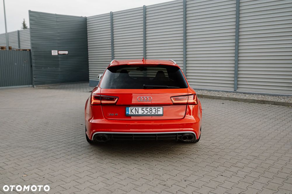 Audi RS6 - 4