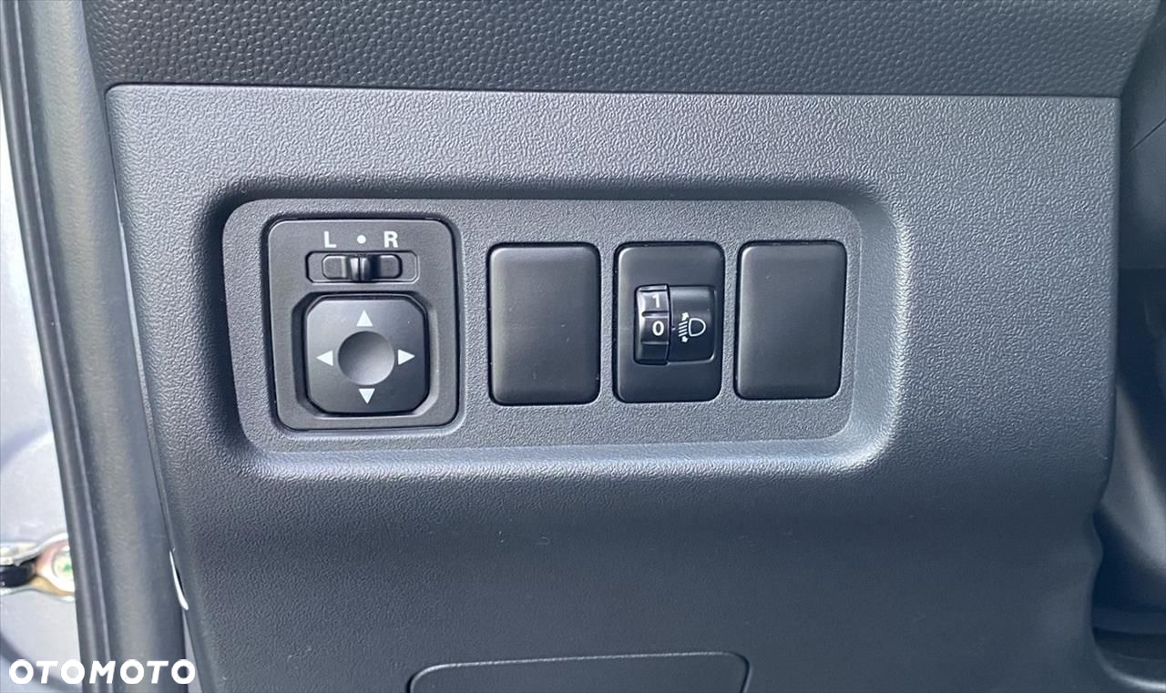 Mitsubishi Space Star 1.2 Inform Plus - 15
