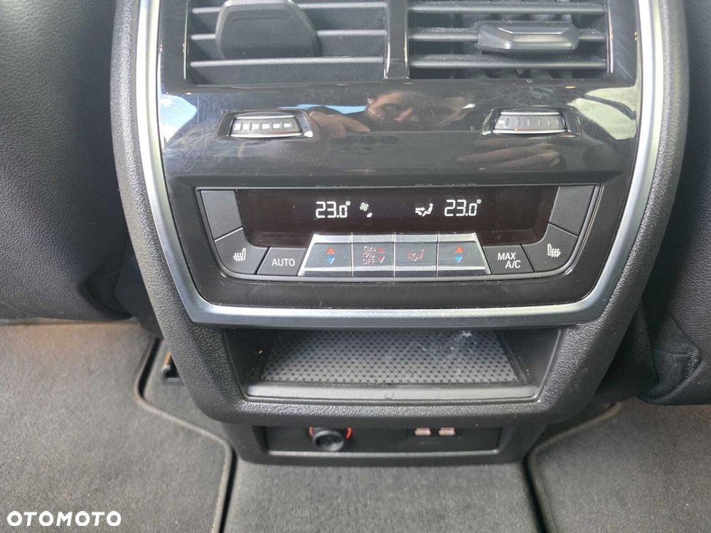 BMW X7 xDrive40i mHEV M Sport sport - 30