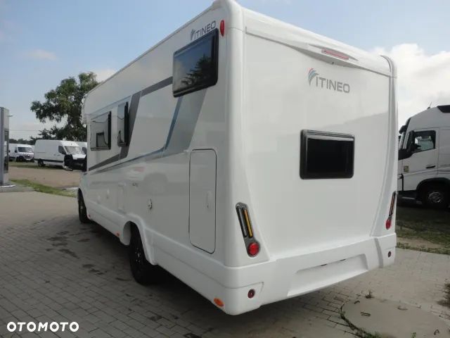 Ford Itineo PS 700 - 12