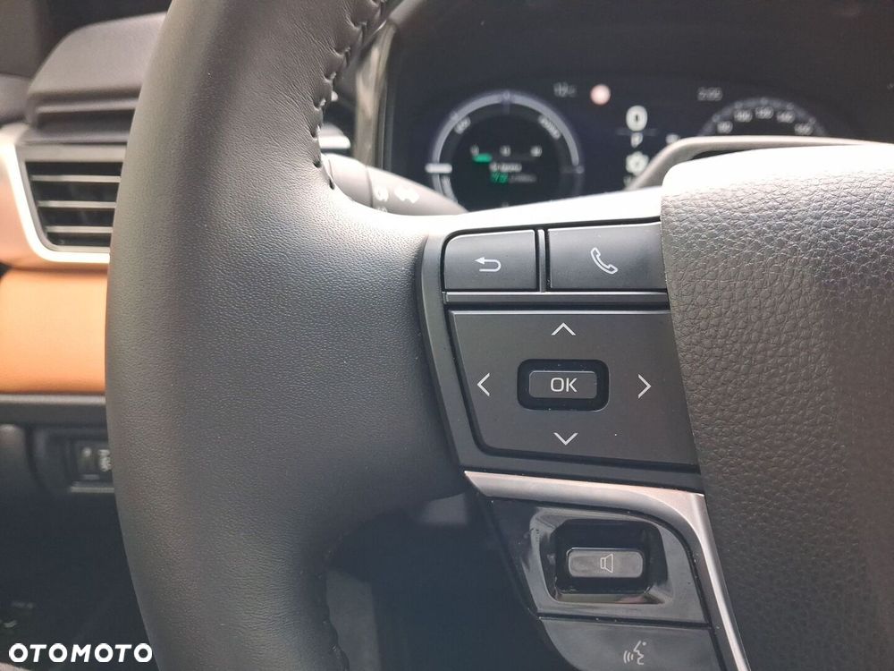 Toyota Camry - 27