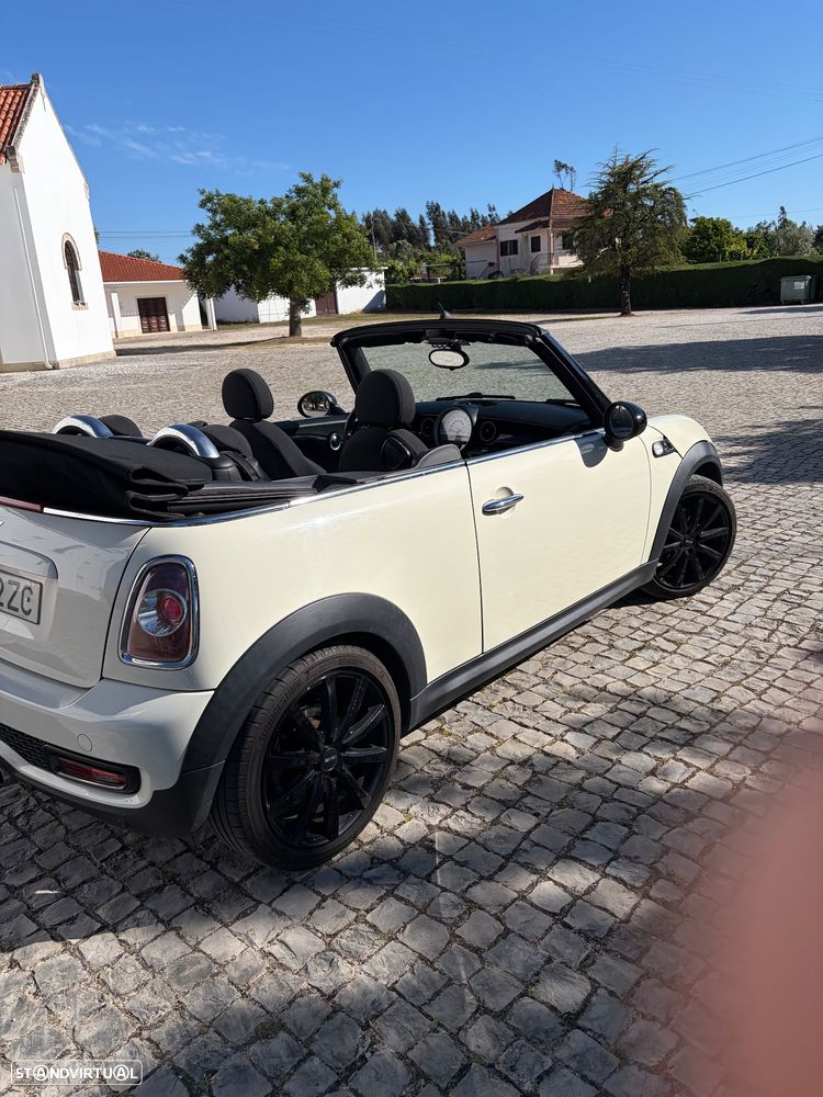 MINI Cabrio Cooper S Auto. - 3