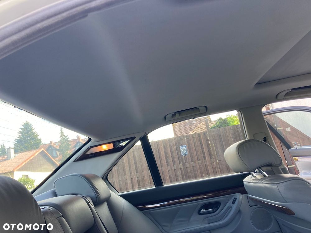 BMW Seria 7 ver-730i-v8 - 13