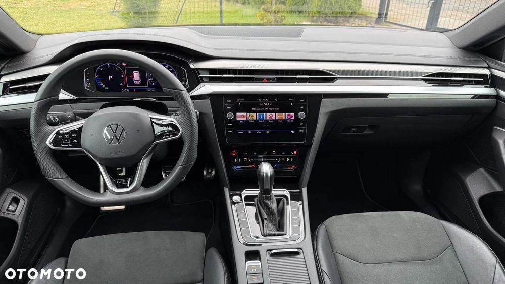Volkswagen Arteon 2.0 TDI SCR R-Line DSG - 25