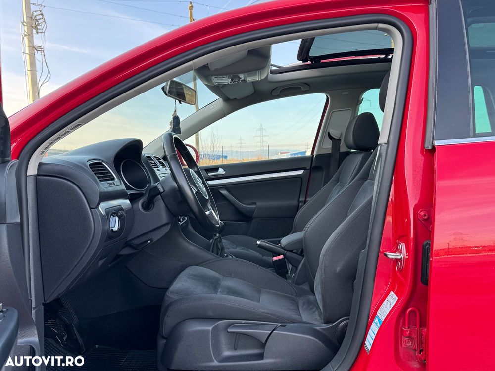 Volkswagen Golf Variant 2.0 TDI DPF Highline - 6