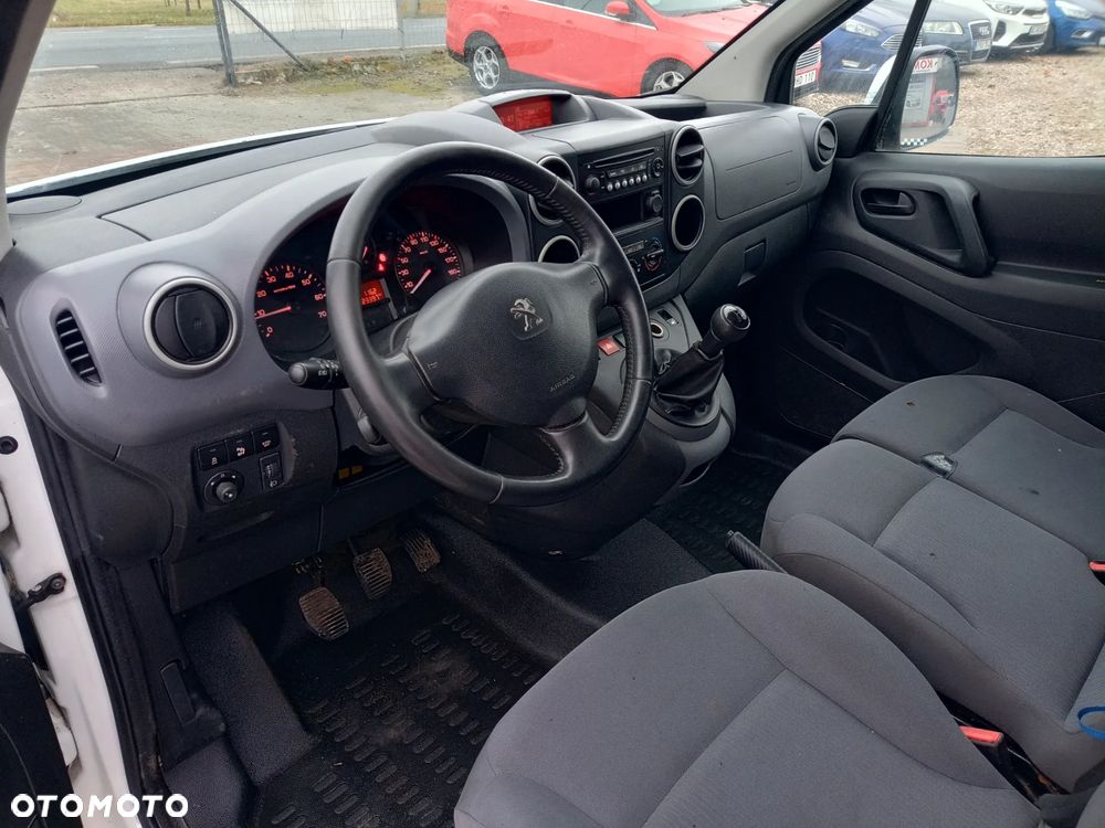 Peugeot Partner - 11