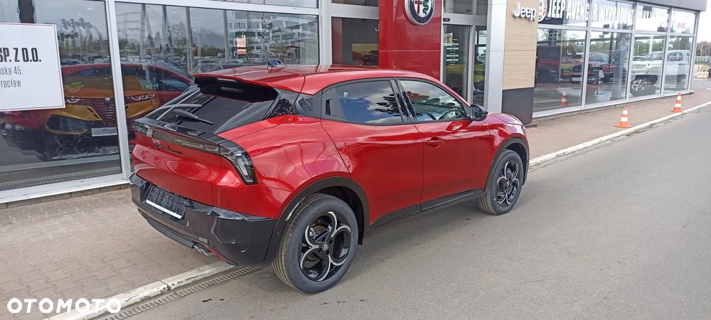 Alfa Romeo Junior 1.2 mHEV Ti eDCT - 2