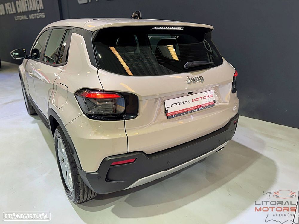 Jeep Avenger 1.2 GSE T3 Altitude - 9