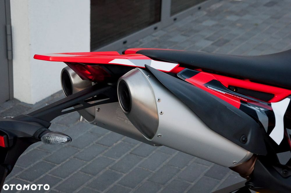 Ducati Hypermotard - 12
