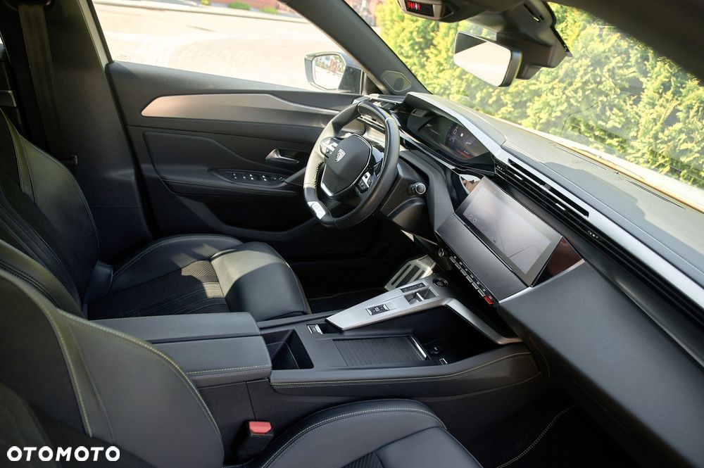 Peugeot 308 1.2 PureTech GT S&S EAT8 - 30