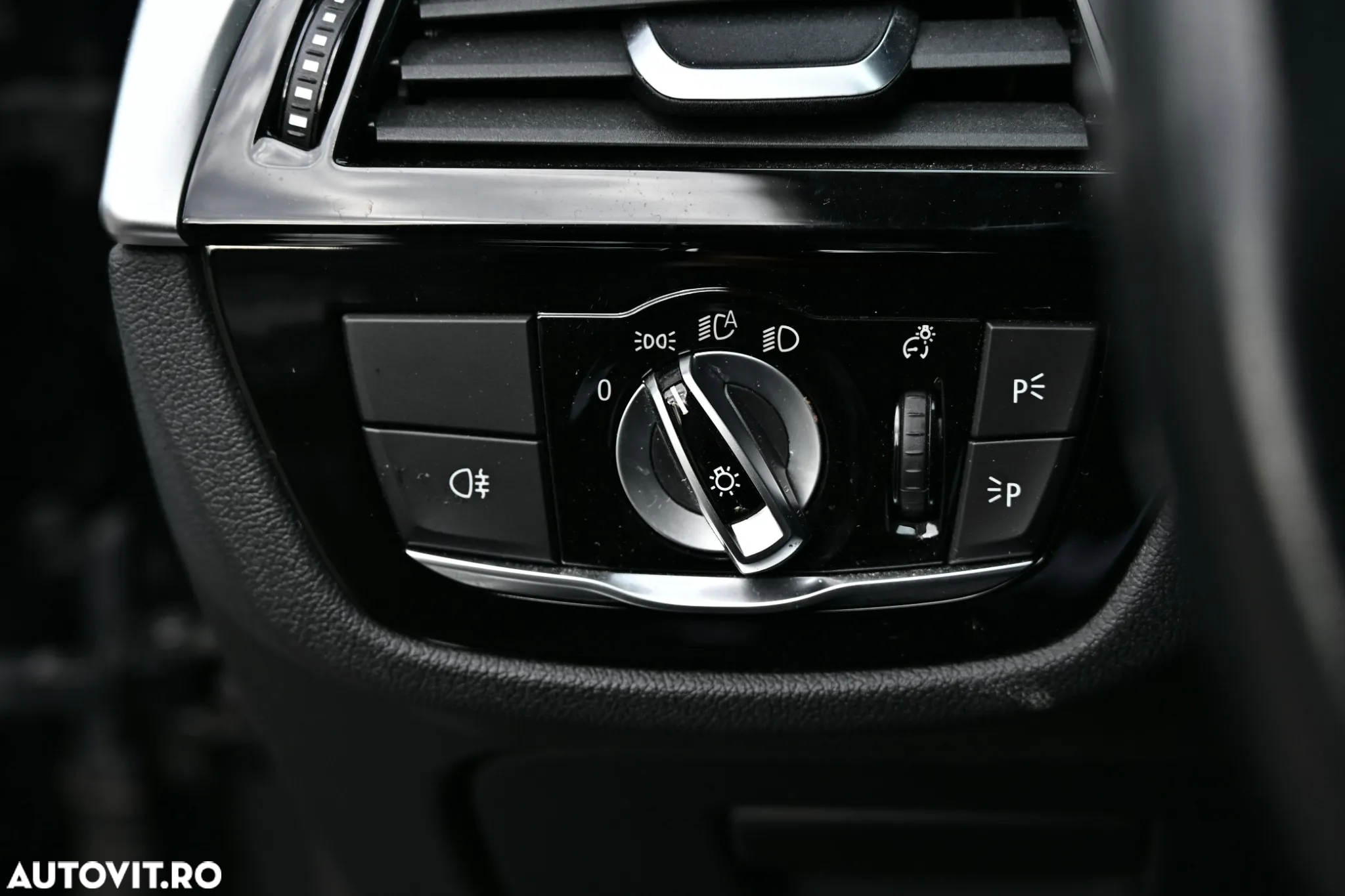 BMW Seria 5 530d xDrive Aut. Luxury Line - 25