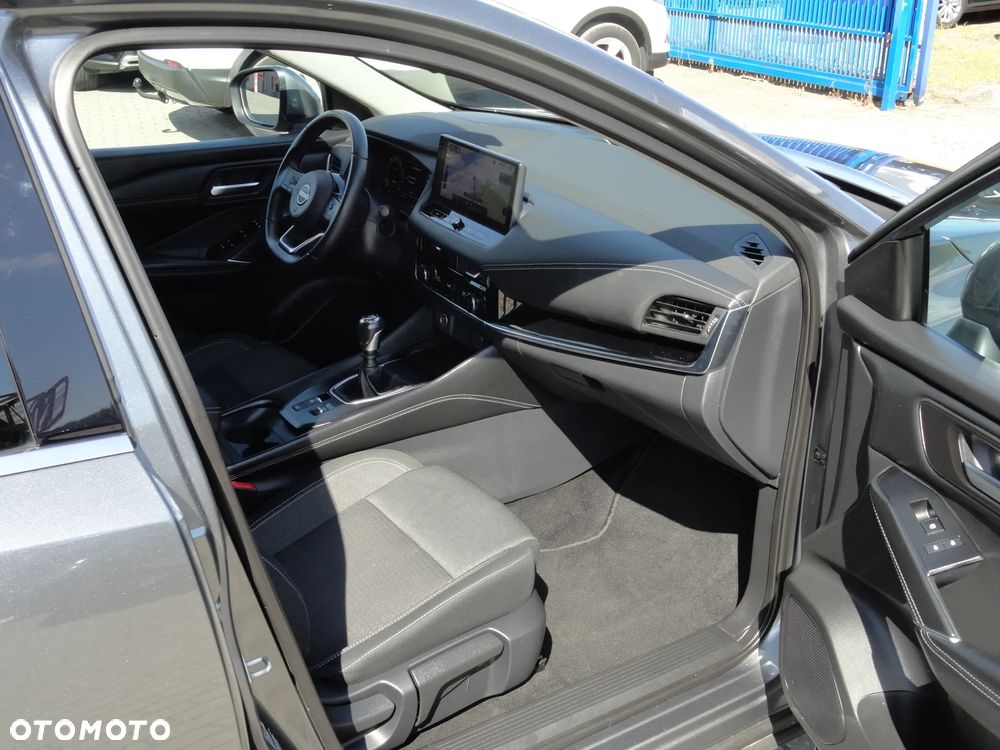 Nissan Qashqai 1.3 DIG-T MHEV N-Connecta - 9