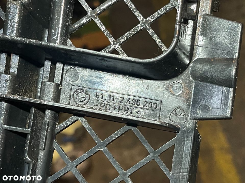 Kratka zderzaka środkowa m pakiet Bmw e39 - 6