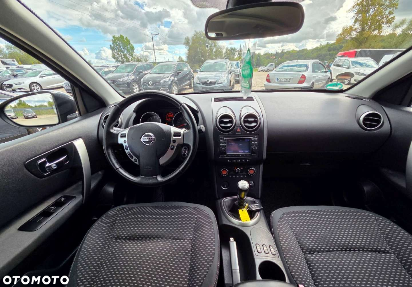 Nissan Qashqai+2 - 8