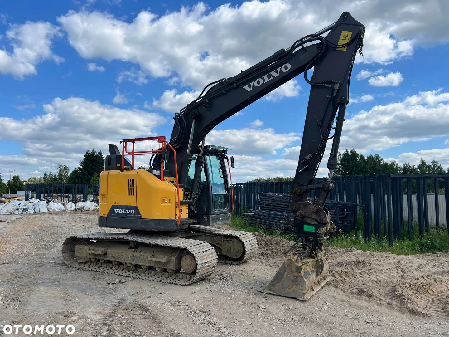 Volvo ECR145EL - 10