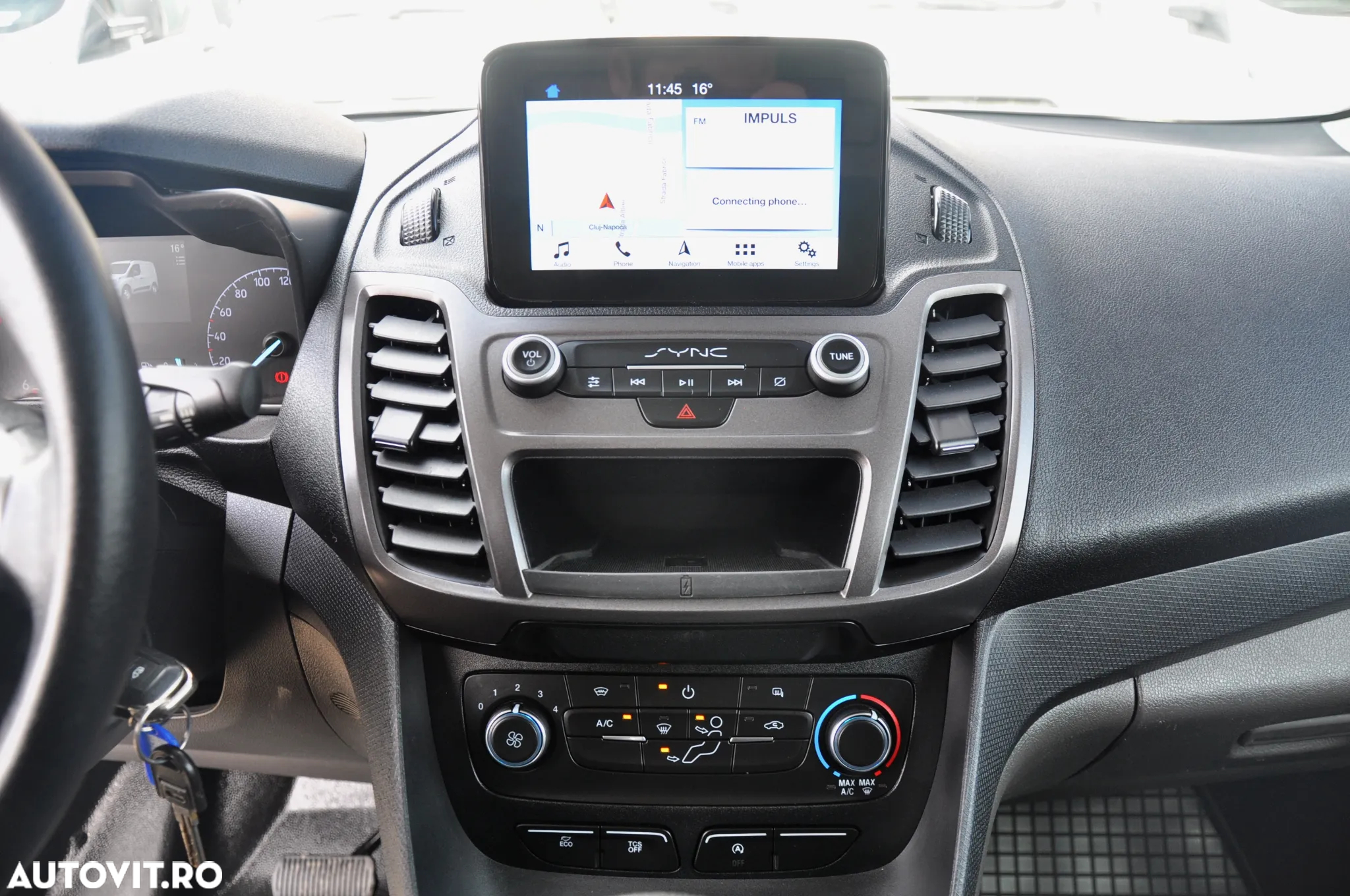 Ford Transit Connect L2H1 Van AUT. - 17