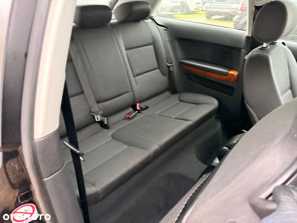 Audi A3 3-drzwiowe 1.6 S Line Sportpaket plus - 19