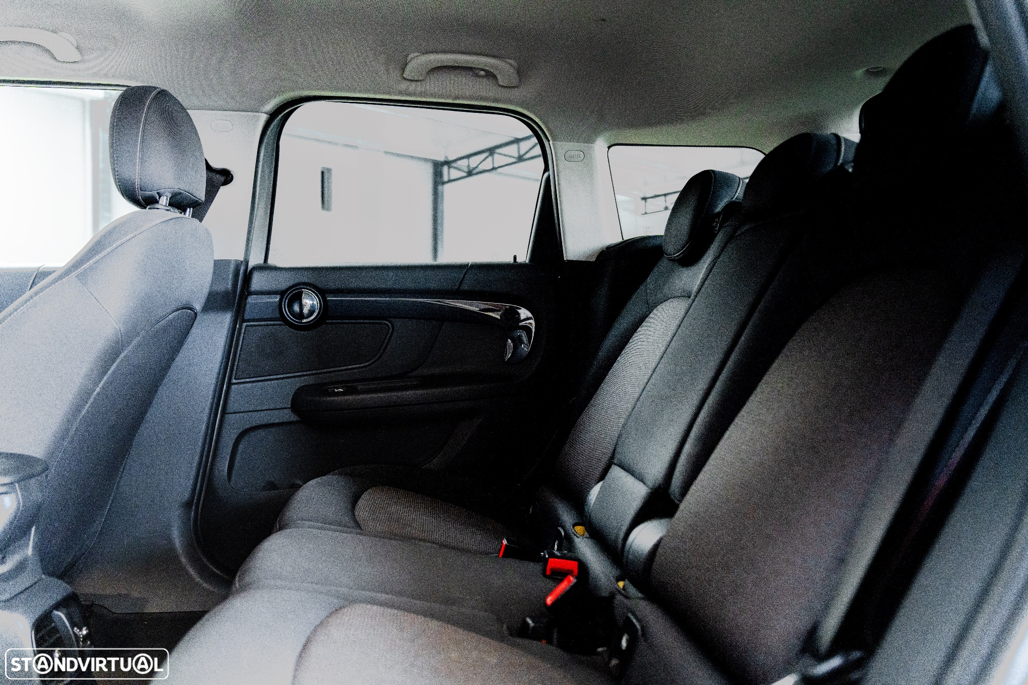 MINI Countryman Cooper SE ALL4 Auto - 32
