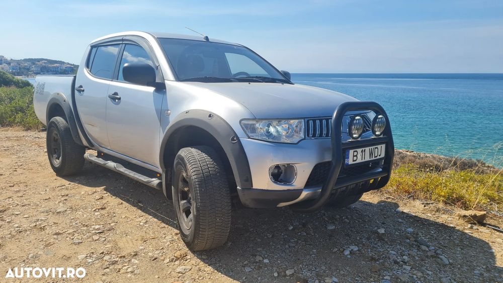Mitsubishi L200 Pick Up 4x4 Intense Double Cab - 2