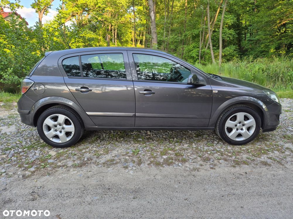 Opel Astra 1.6 Active - 1