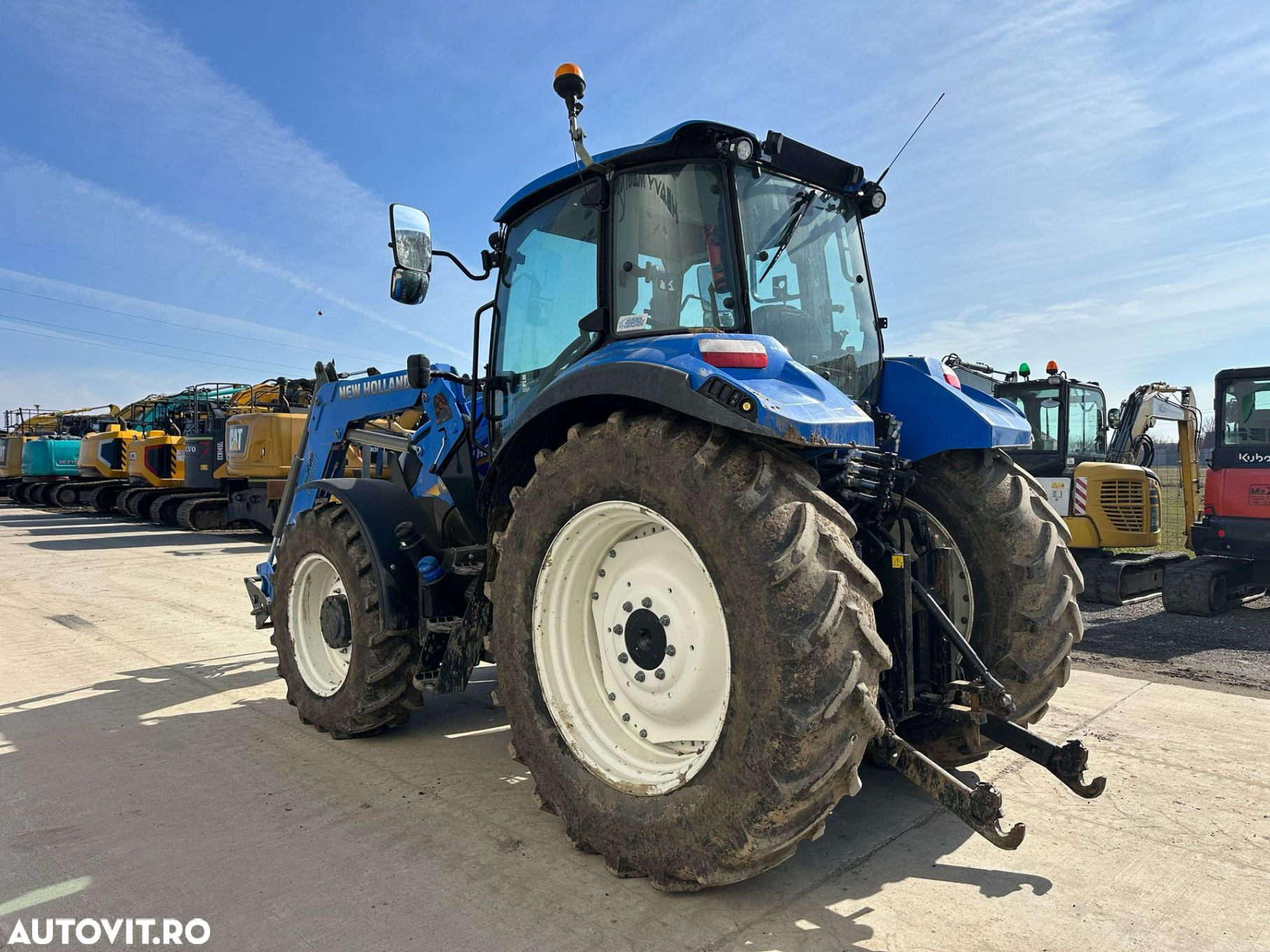 New Holland T5.110 Tractor - 4