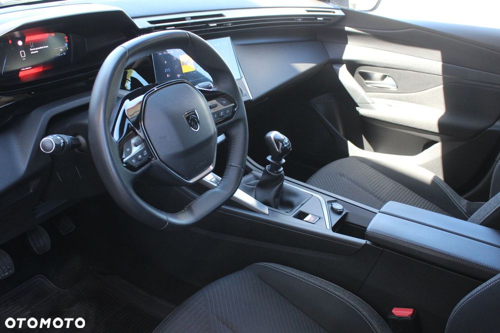 Peugeot 308 - 10