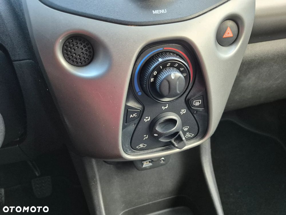 Toyota Aygo x-cite Style Selection - 8