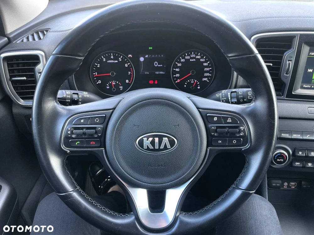 Kia Sportage - 16