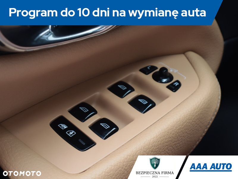 Volvo XC 90 - 19