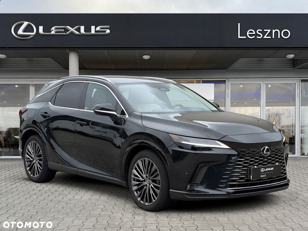Lexus RX 450h+ Omotenashi - 5