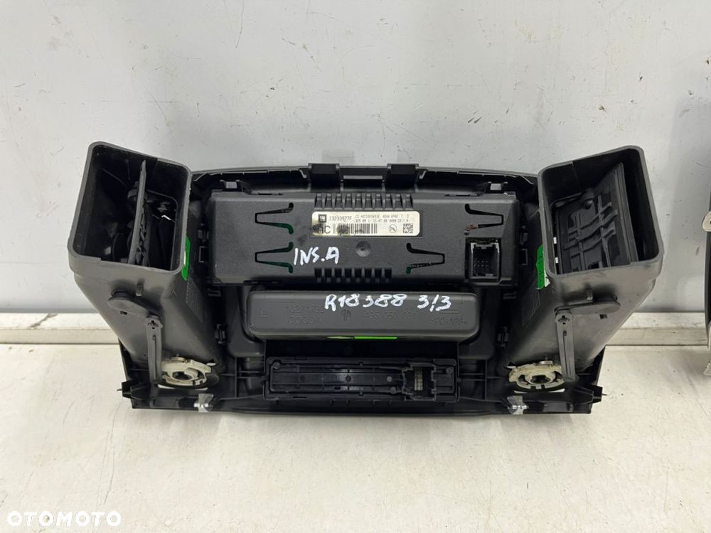 Radio Opel Insignia A 08-17r tuner CD 300 czytnik płyt panel sterowania wyświetlacz komplet 13326328 - 15