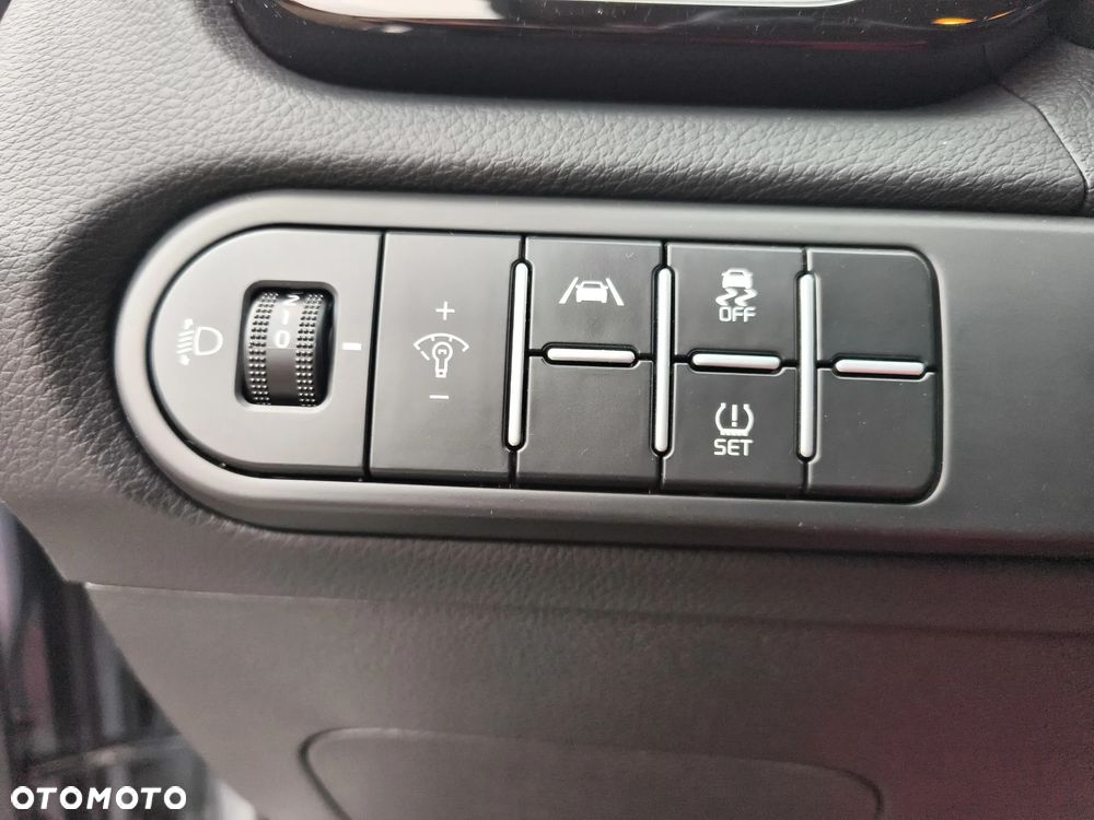 Kia XCeed 1.5 T-GDI L DCT - 25