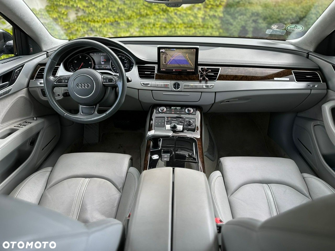 Audi A8 - 6
