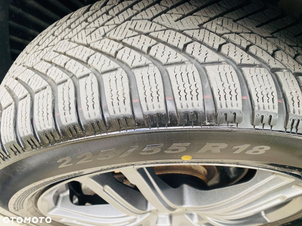 BMW iX1 xDrive30 66.5kWh xLine - 35