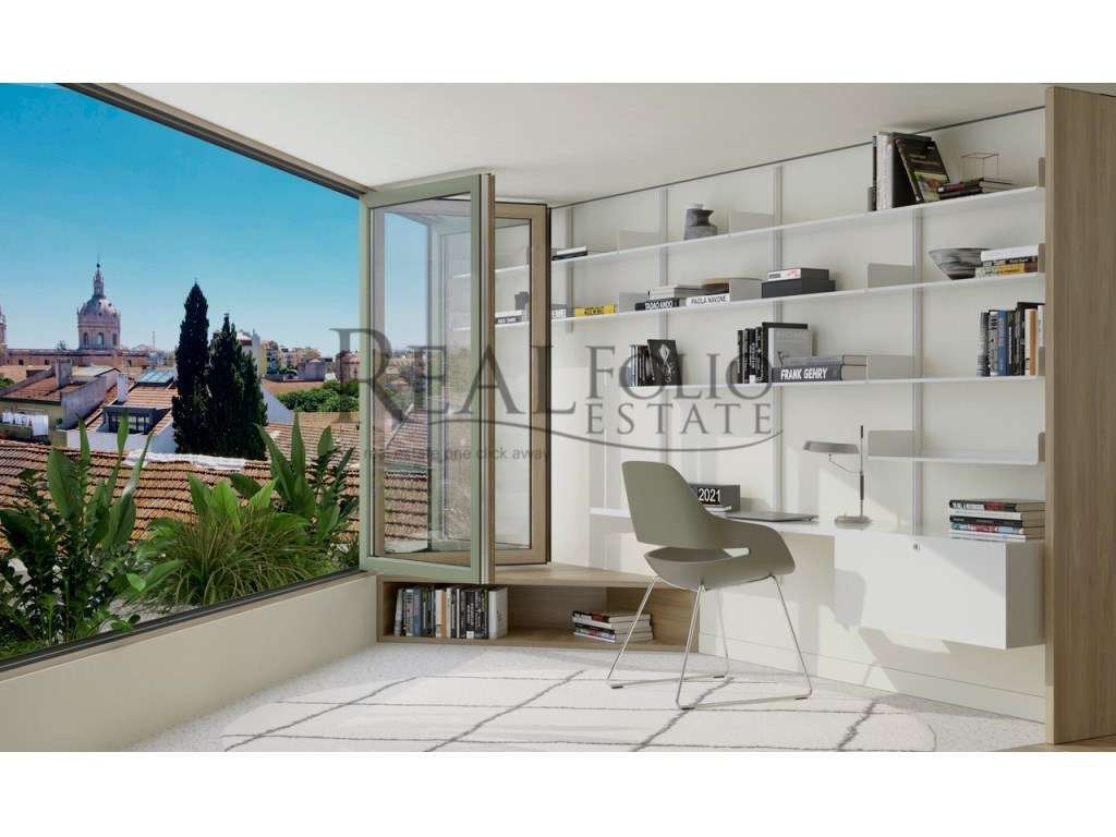 Moradia T4 com piscina, jardim e garagem na Estrela - Grande imagem: 5/25