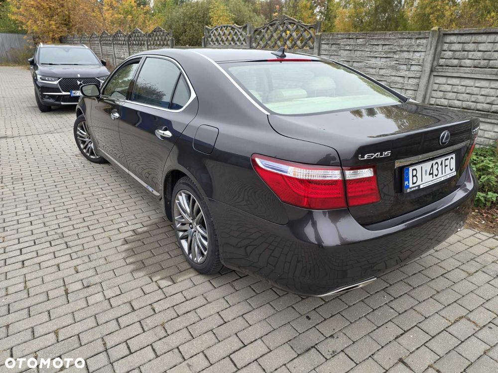 Lexus Ls 2007 photo 2