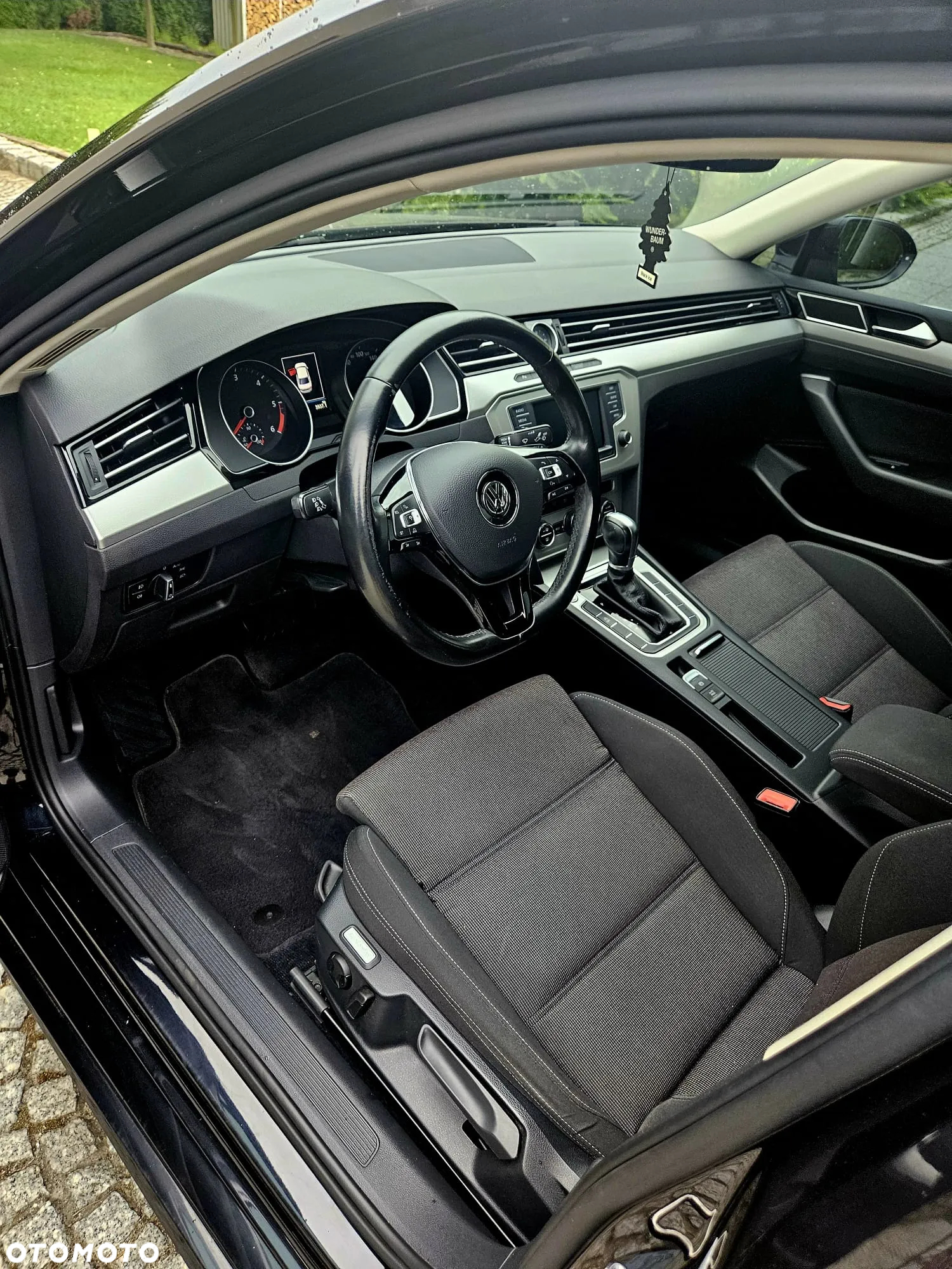 Volkswagen Passat 2.0 TDI BMT Comfortline DSG - 13