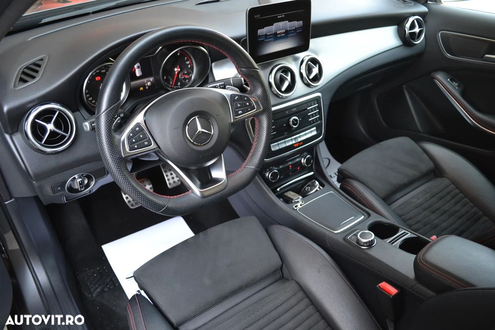 Mercedes-Benz GLA 200 7G-DCT AMG Line - 9