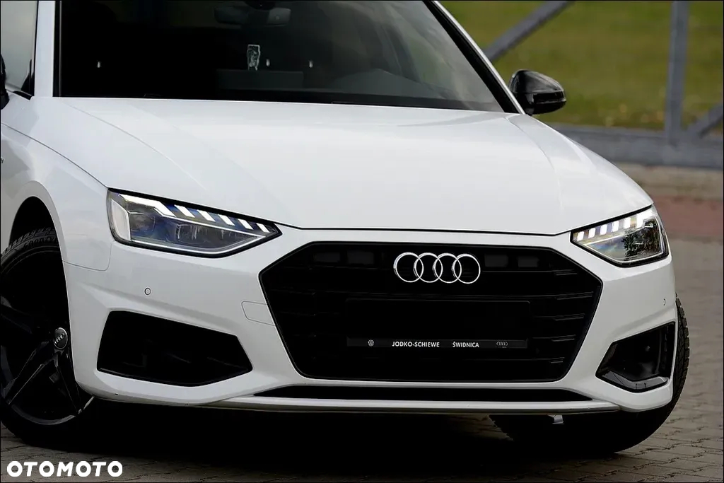 Audi A4 Limousine 35 TFSI S tronic sport - 11