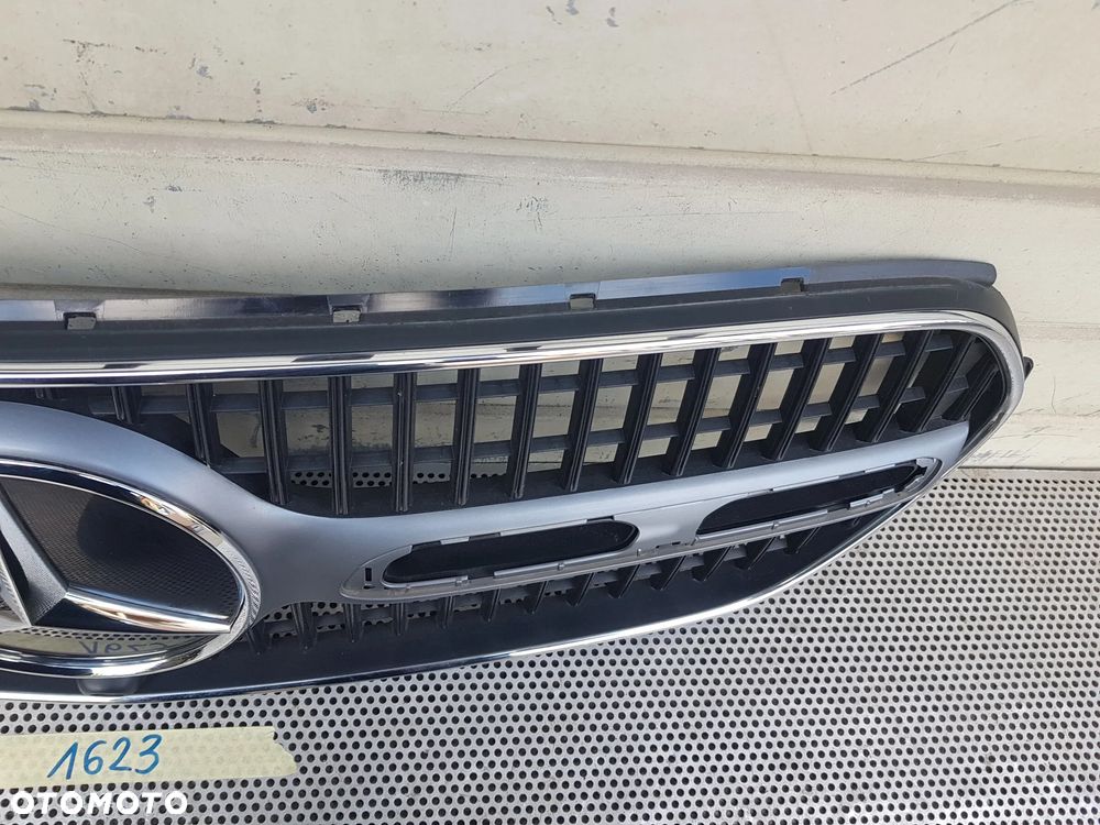 Mercedes W254 X254 GLC Grill Atrapa Znaczek - 5