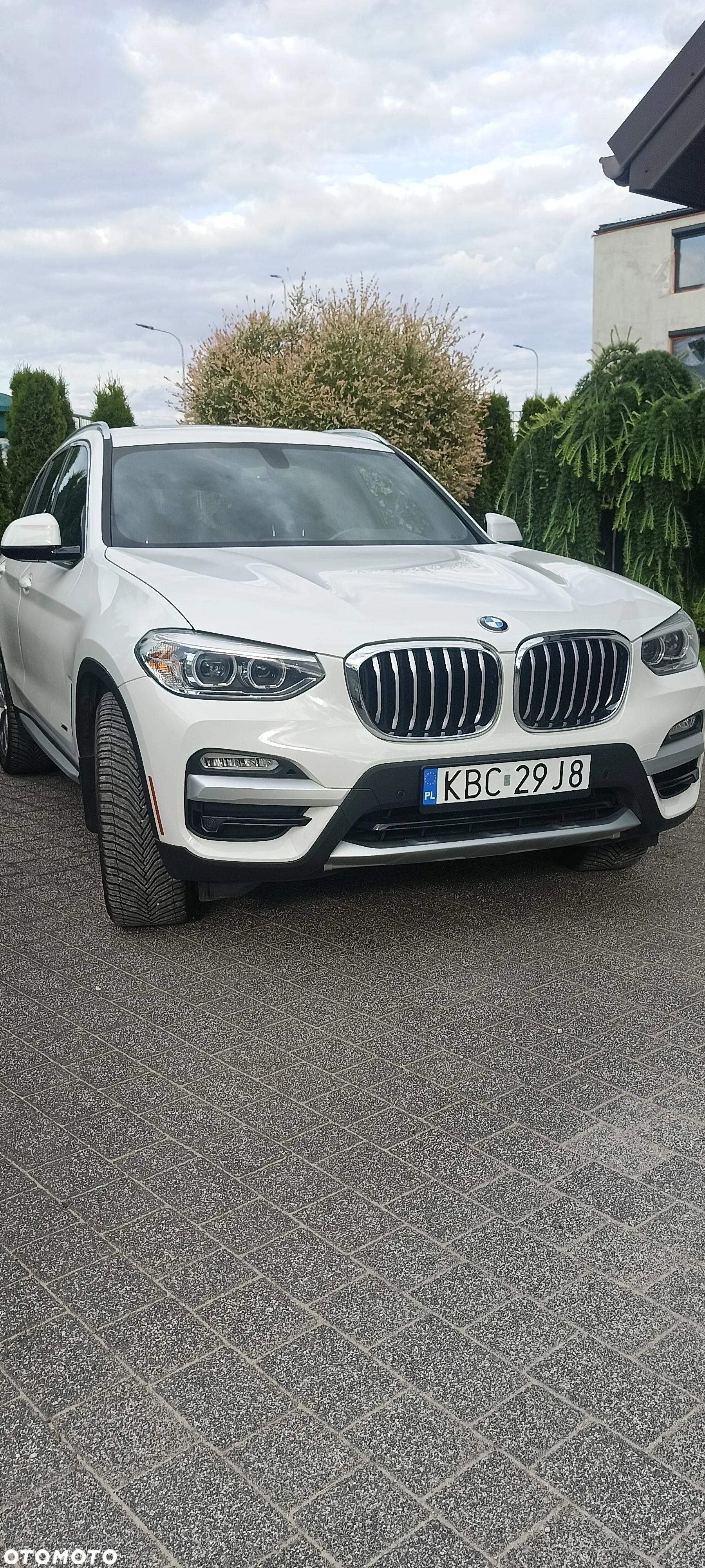 BMW X3 xDrive28i xLine - 4
