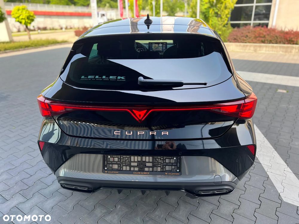 Cupra Leon 1.5 eTSI DSG - 10
