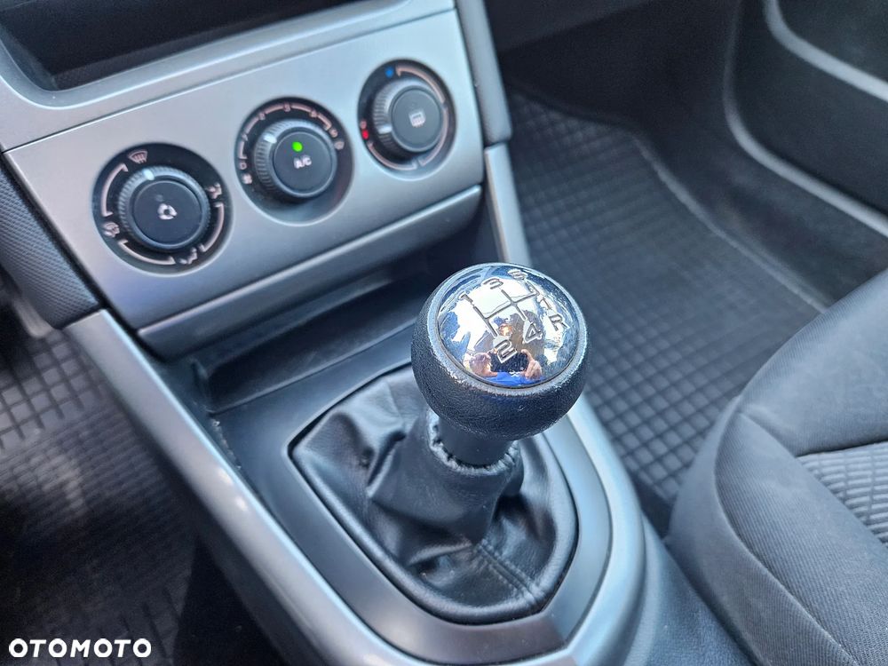 Peugeot 308 1.6 HDi Trendy - 11