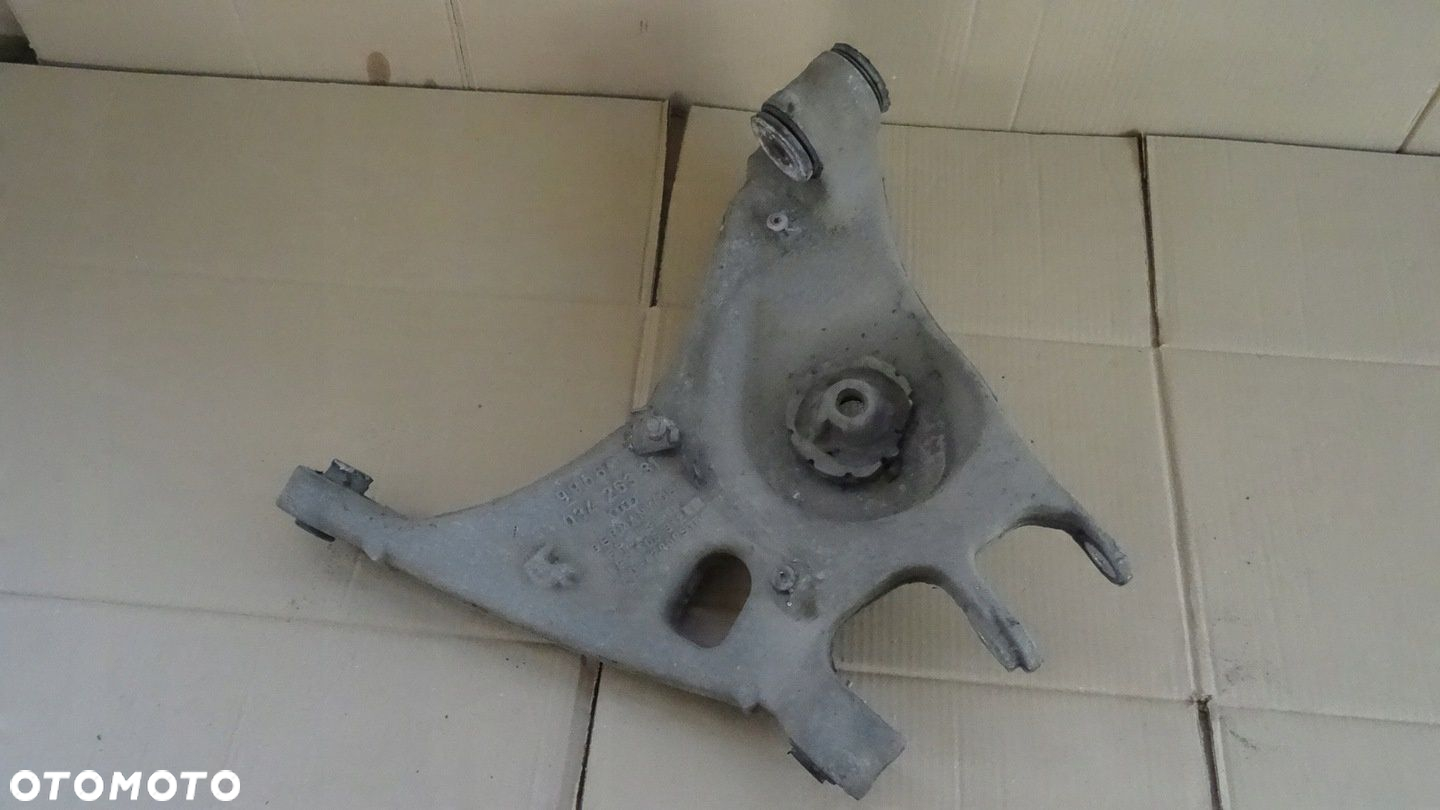 AUDI A4 B6 1.6 WAHACZ PRAWY TYŁ SEDAN 8E0505312 03426331 - 3