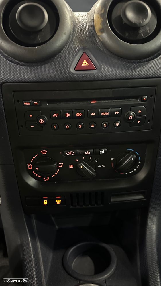 Peugeot 1007 1.4 HDi Sporty - 13