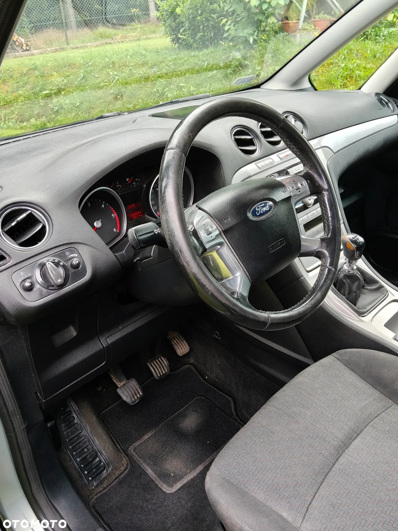 Ford Galaxy 2.0 TDCi Titanium - 11