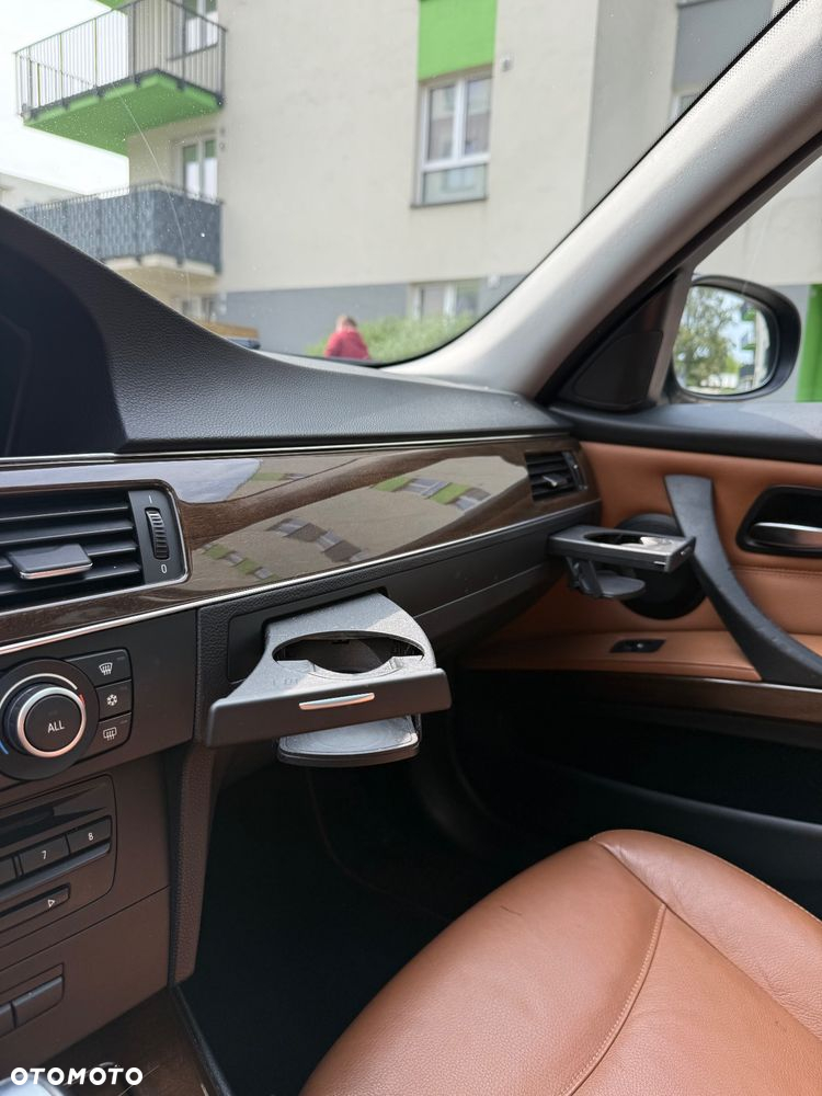 BMW Seria 3 - 22