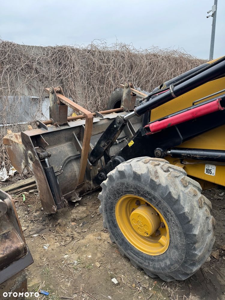 Caterpillar 428D - 15