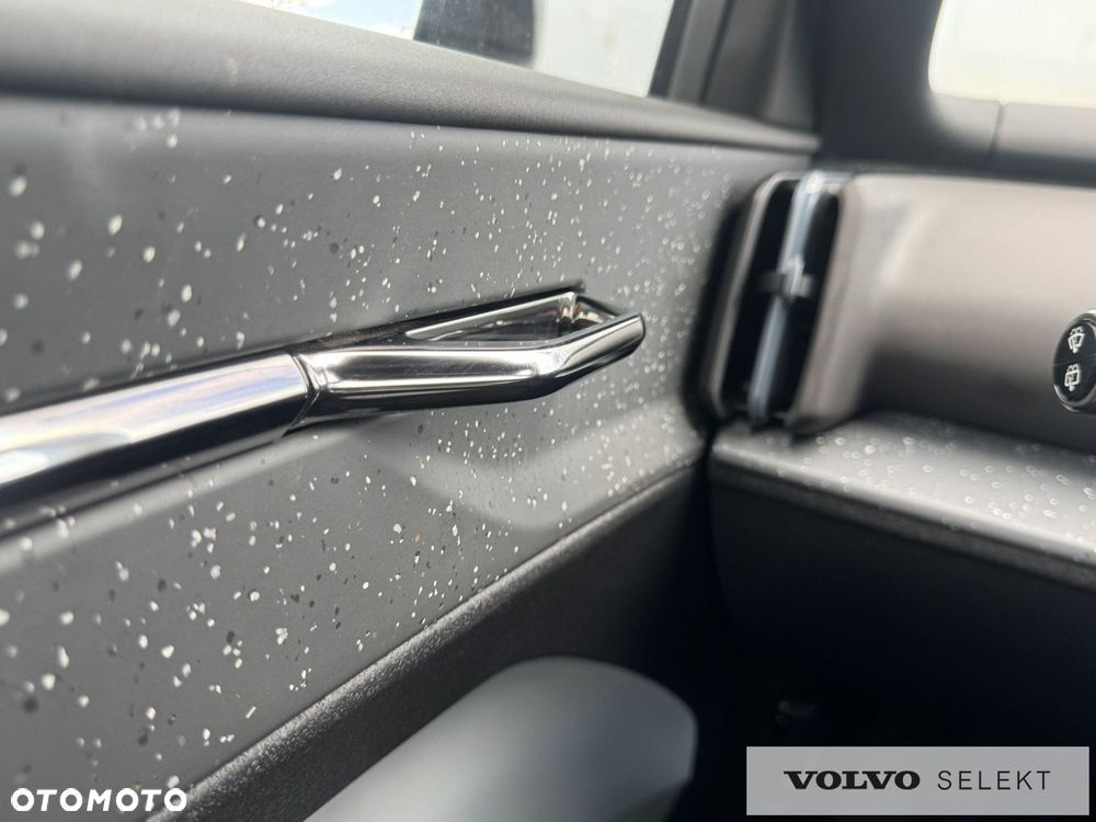 Volvo EX30 - 36
