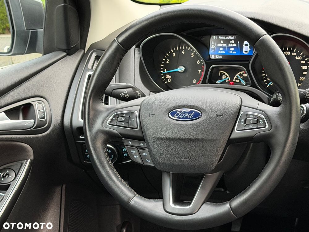 Ford Focus 1.0 EcoBoost STart-Stopp-System TITANIUM DESIGN - 30